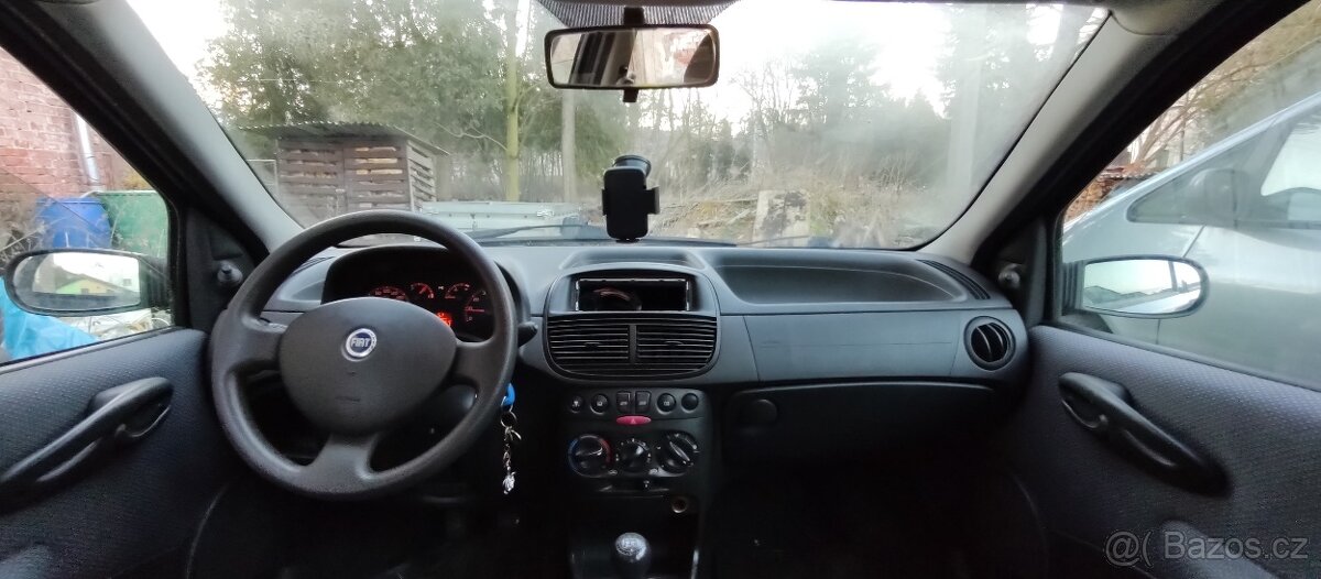 Fiat Punto 2004 1.2 16v 55kw - 10