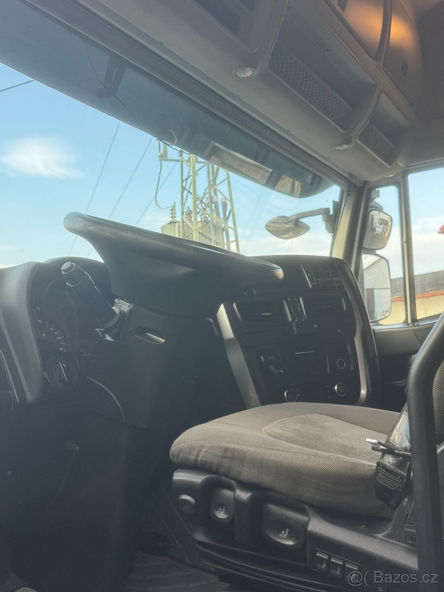 Iveco Strails HI-WAY - 10