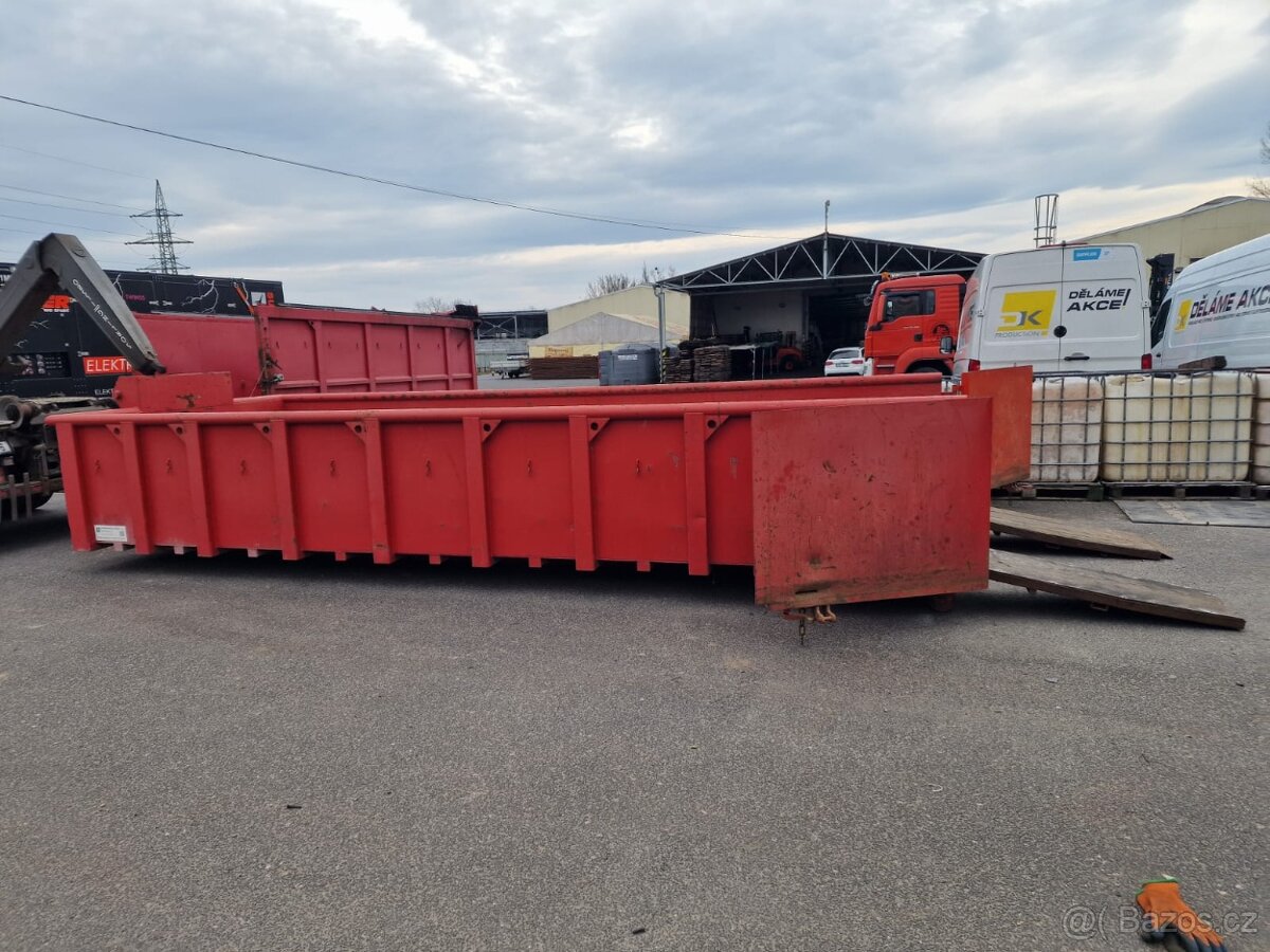 Hákový nosič kontejneru MAN 8x4 - 10