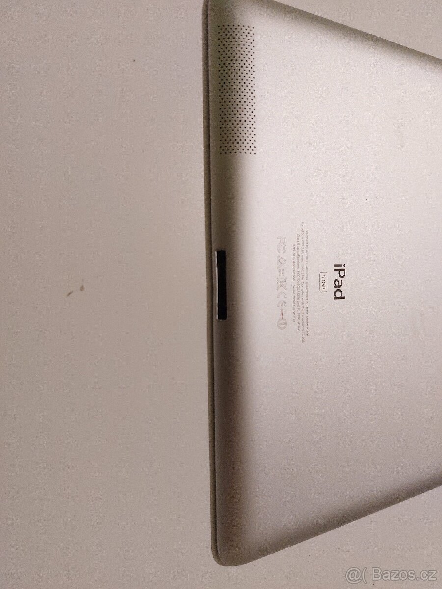 Retro Apple iPad 2 64GB iOS 6.1.3 Jailbreak - 10