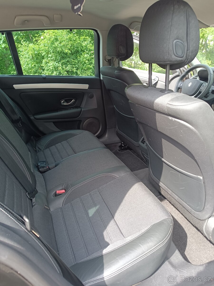 Renault Laguna III - 10
