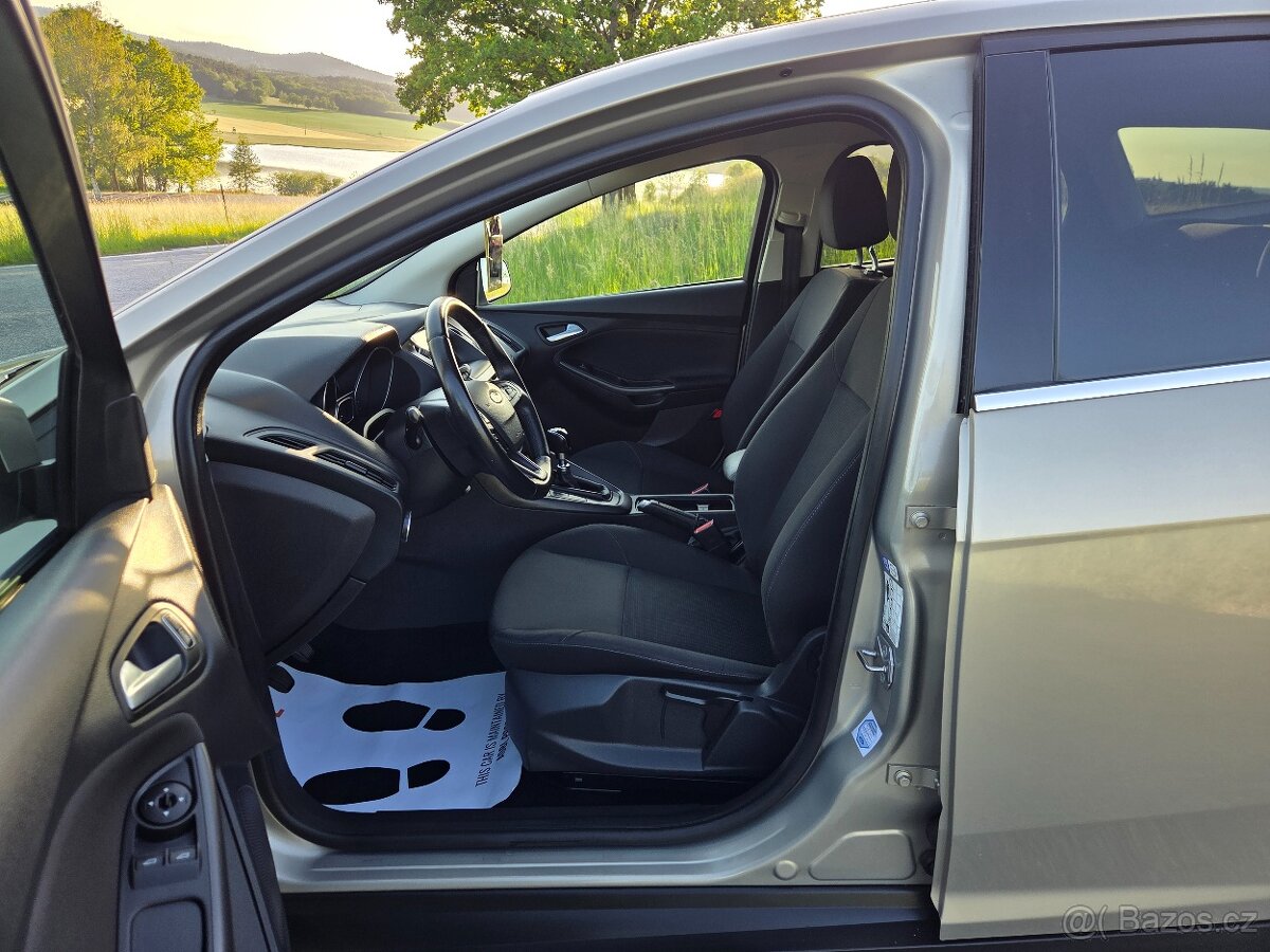 Ford Focus KOMBI - BENZÍN - KUP ČR - 96tis/KM - 2017 - 10