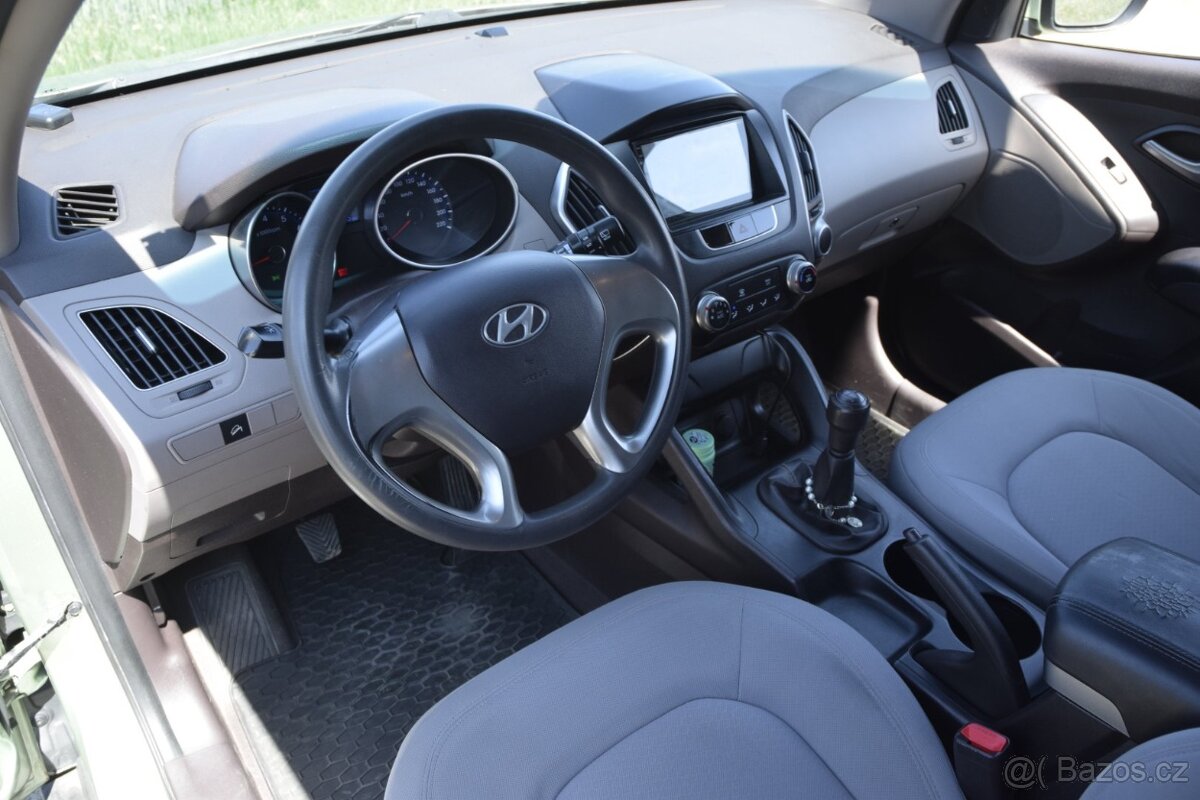 Hyundai ix35 - 10