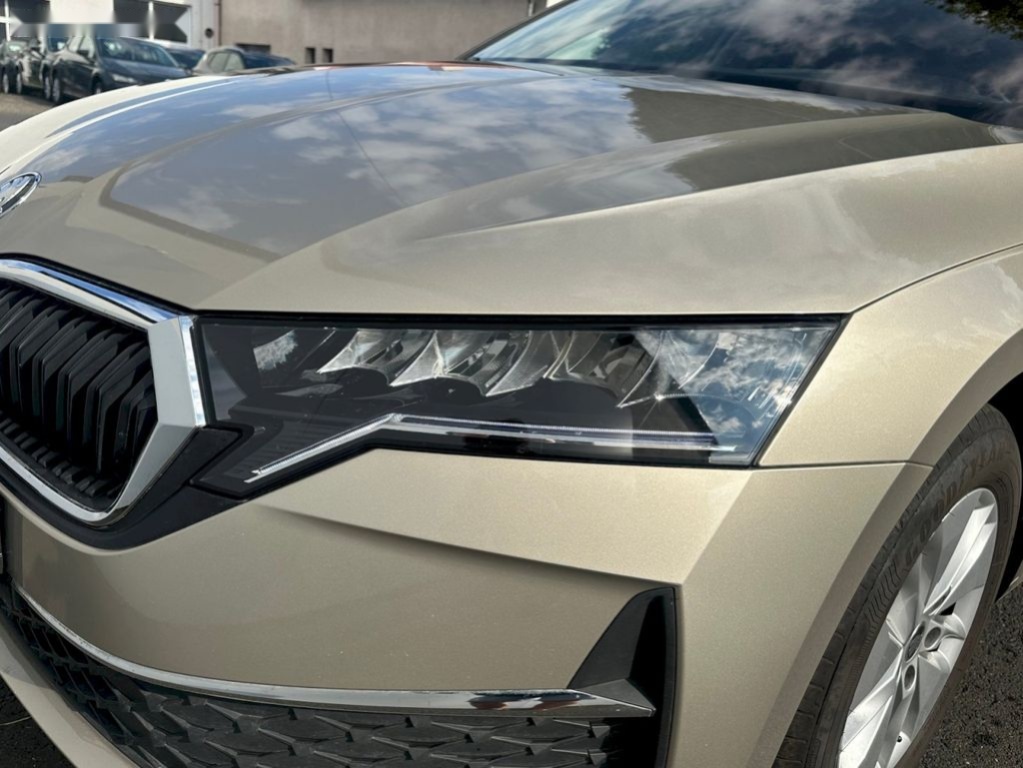 Škoda Octavia,Selection 1.5TSi 110kW M6F - 10