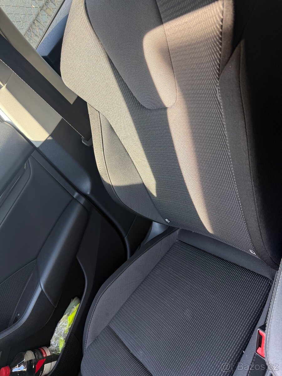 ŠKODA OCTAVIA IV 1.5 TSI 110 kW AMBIENTE - 10