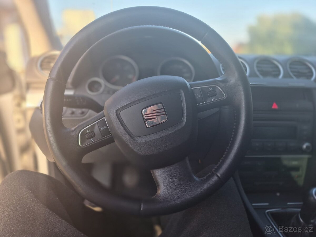 SEAT Exeo ST (kombi) 2.0 TDI – r.v. 2011, Nová STK - 10