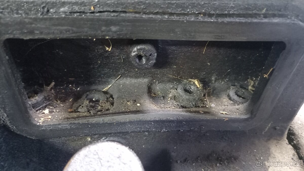 Zetor 25A-motor - 10