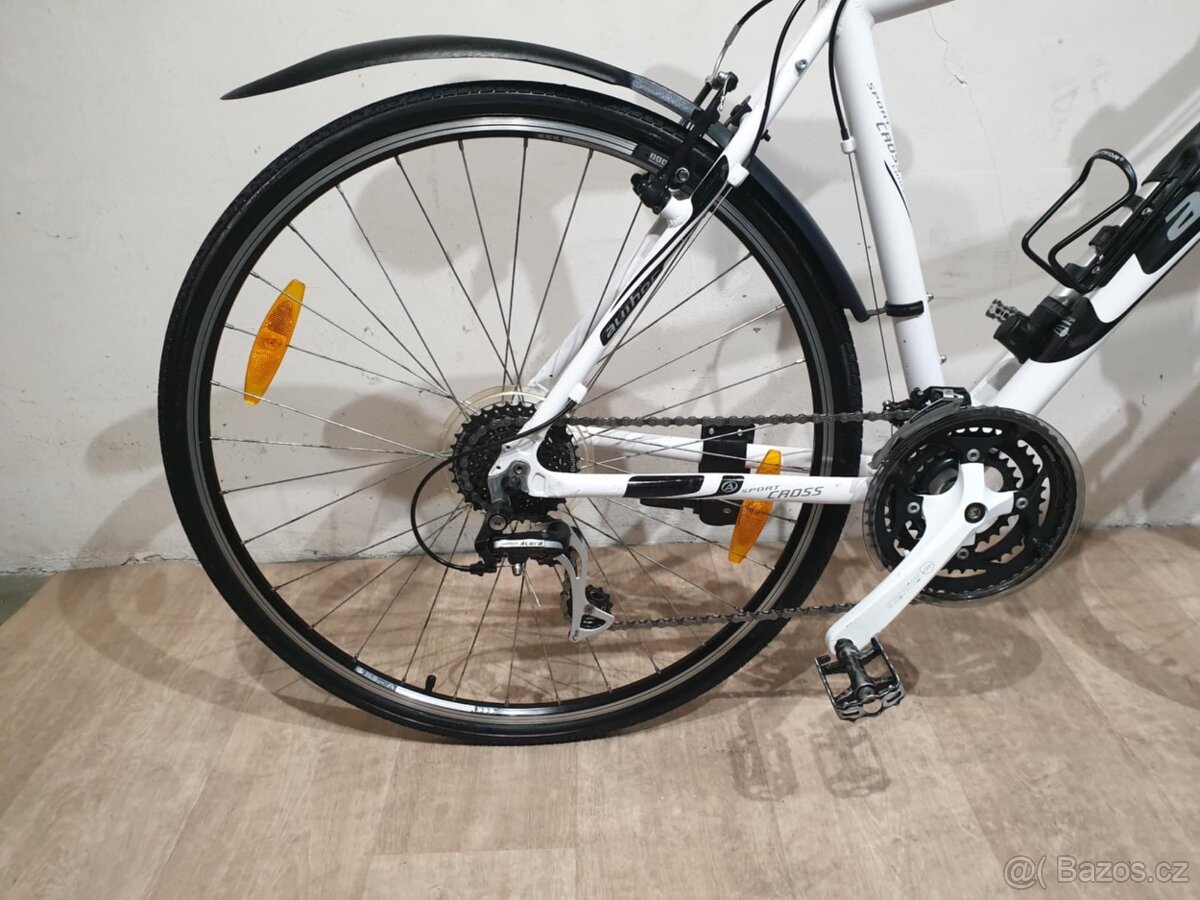 Značkové trekové kolo AUTHOR 28” - 10