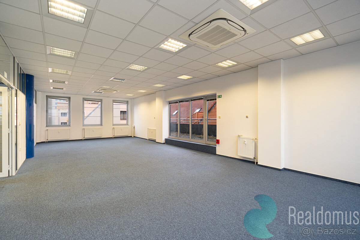 Pronájem, kanceláře, centrum města, ulice Pražská - 10