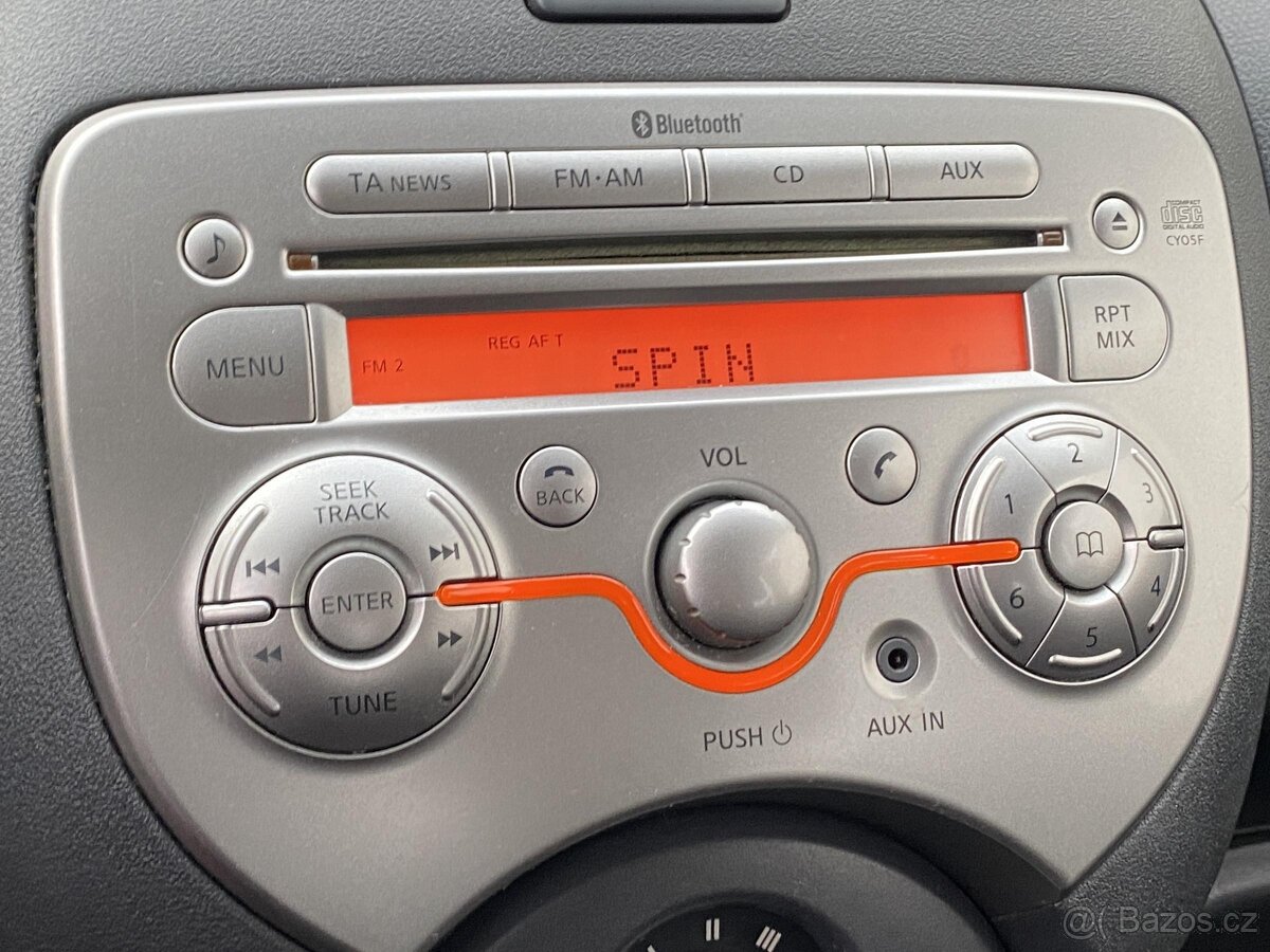 Nissan Micra 1.2i , 59 kW benzín, 2013 - 10