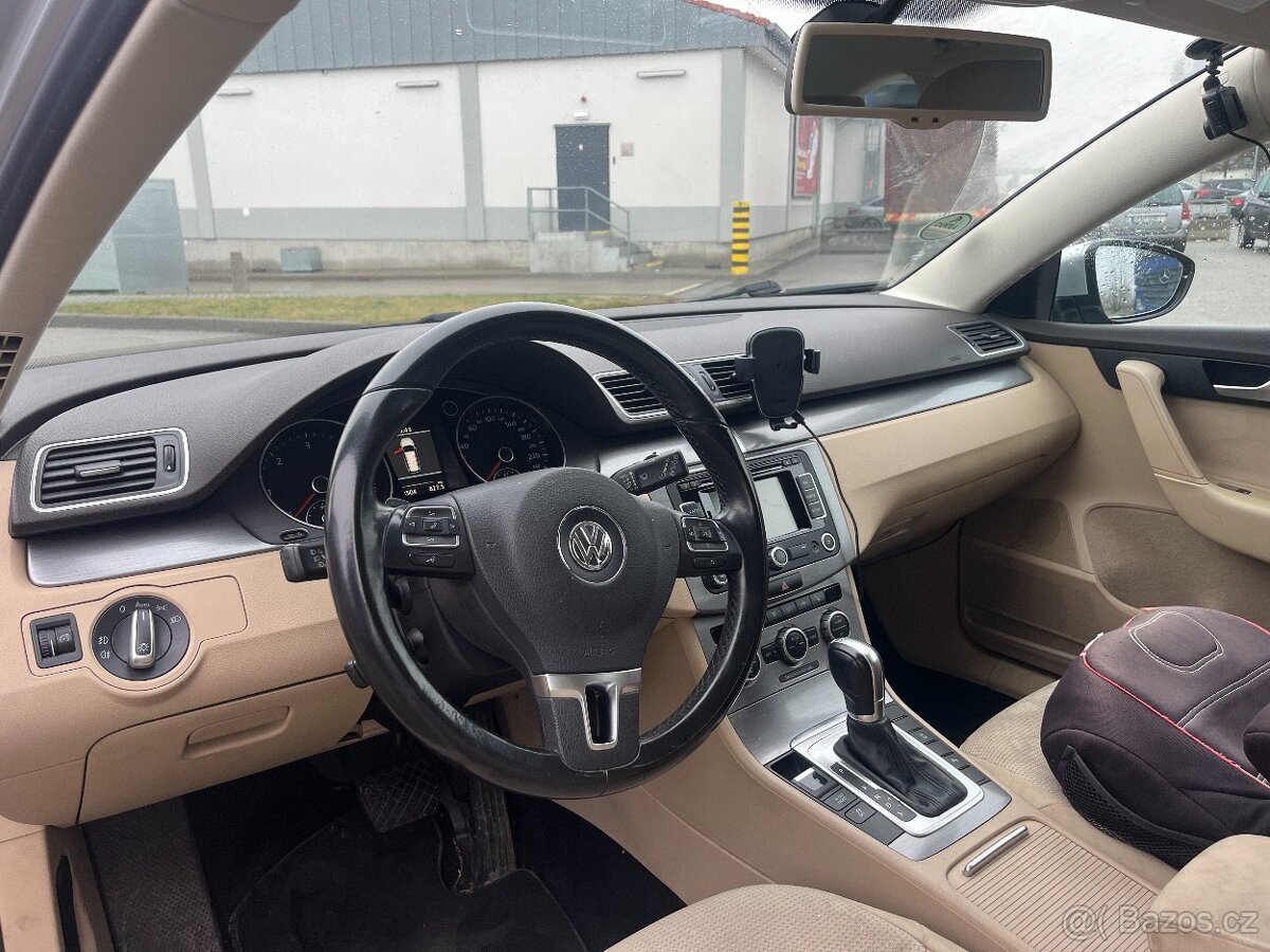 Volkswagen Passat B7, 2.0TDi 103kW, r.v. 2014 - 10