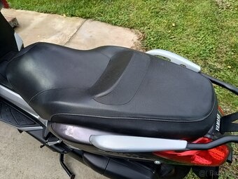 Yamaha X-max 250 - 10