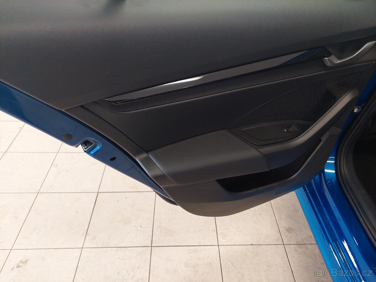 Škoda Octavia Combi 1,5 TSI 85 kW Selection - 10