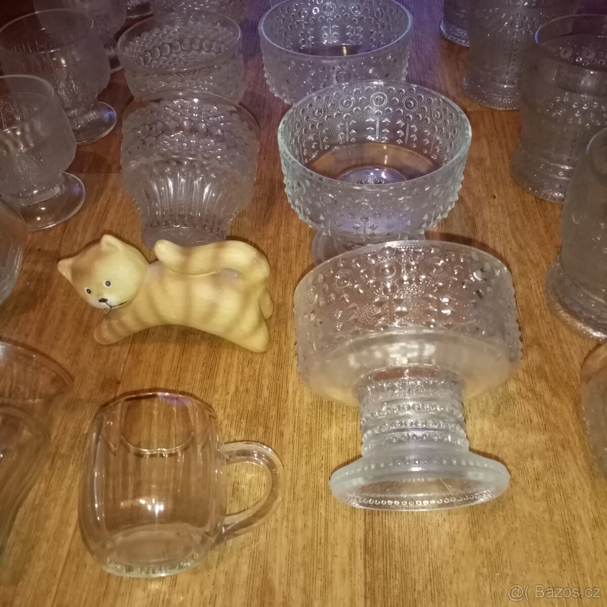 Prodám staré české sklo, poháry, duritky, vázičky apod. - 10