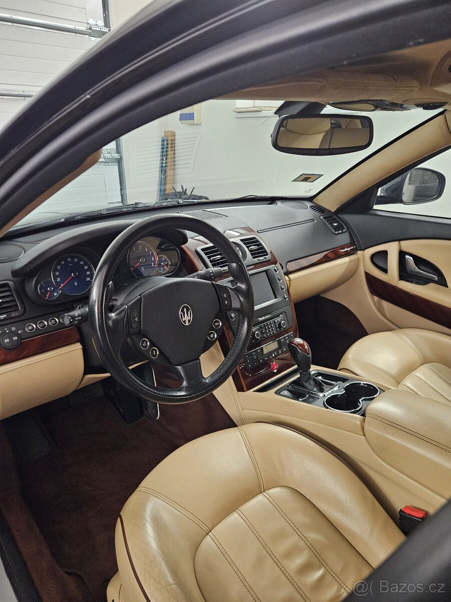 Maserati Quattroporte S - 10