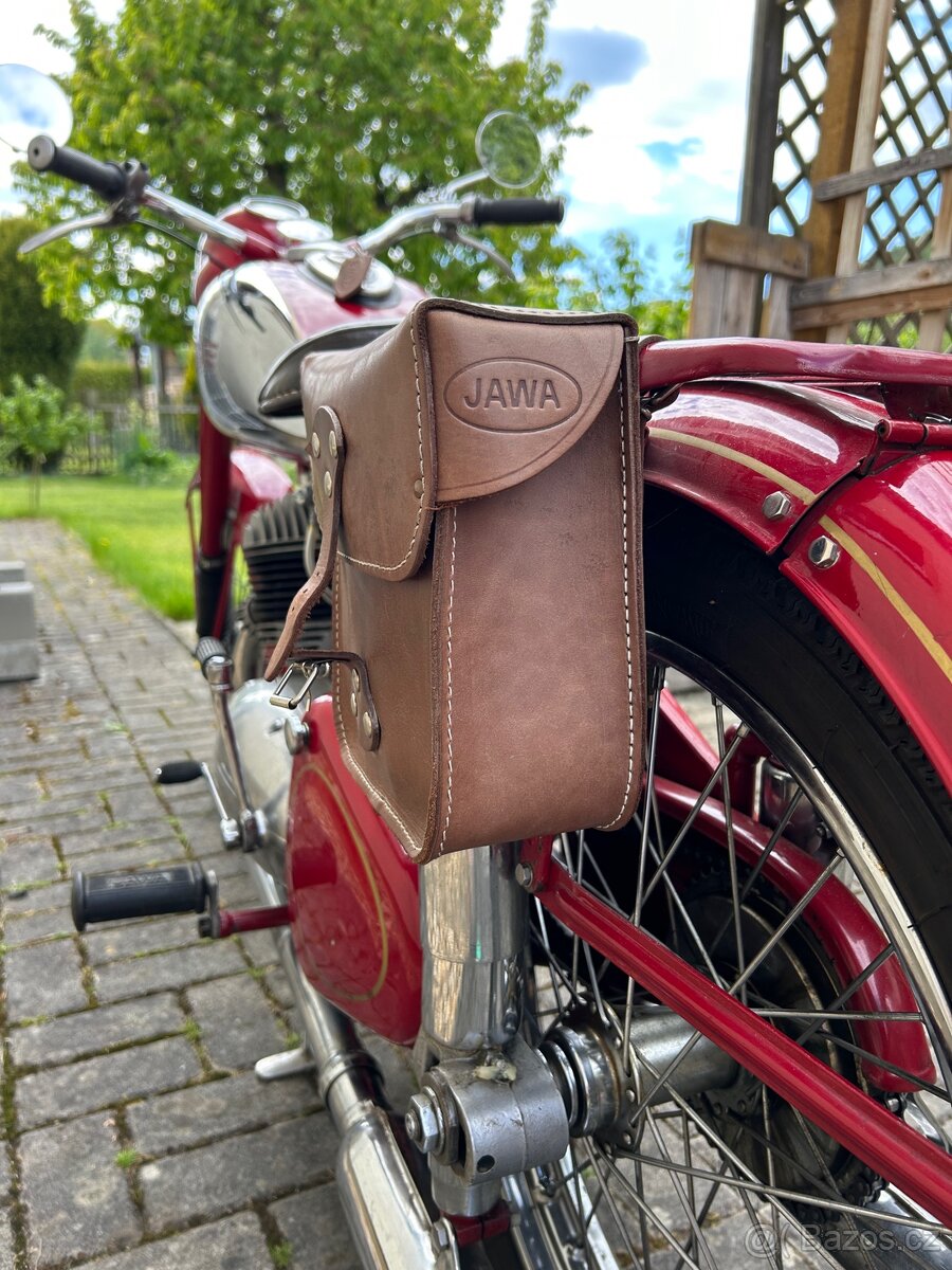 Jawa 350 pérák - 10