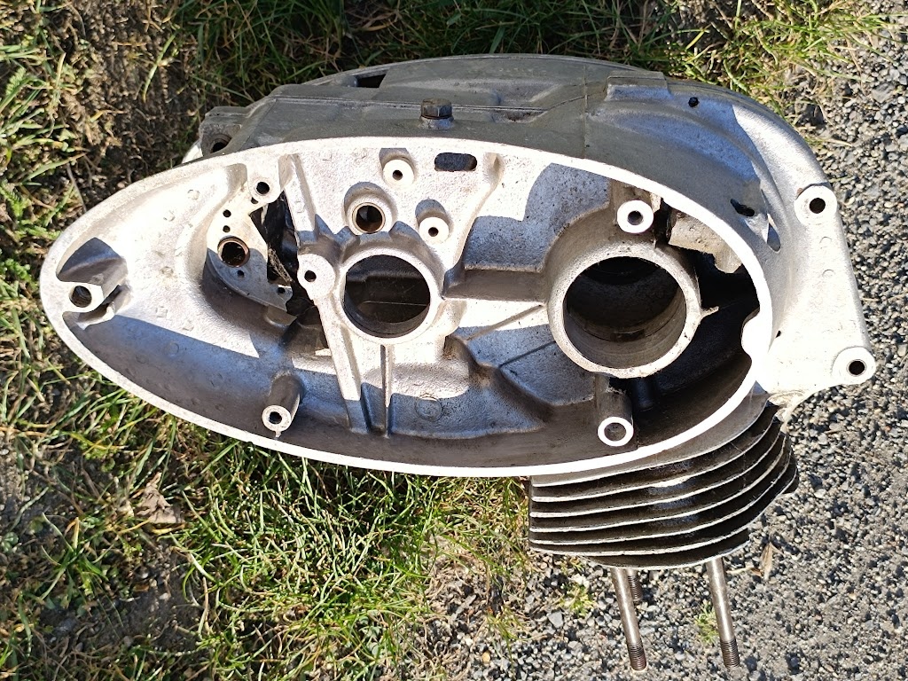 Jawa Pérák - rám - 10