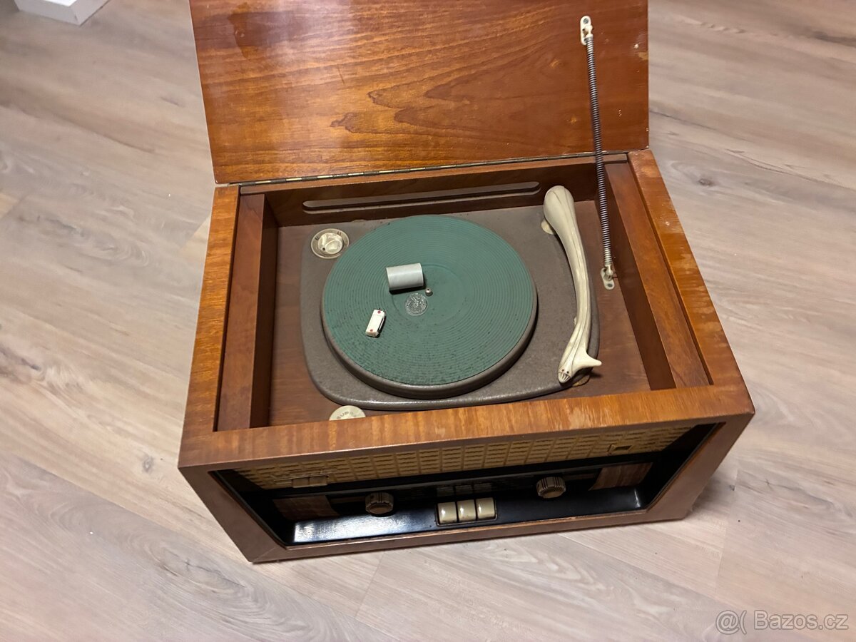 Tesla Liberta - Radio / Gramofón - 10