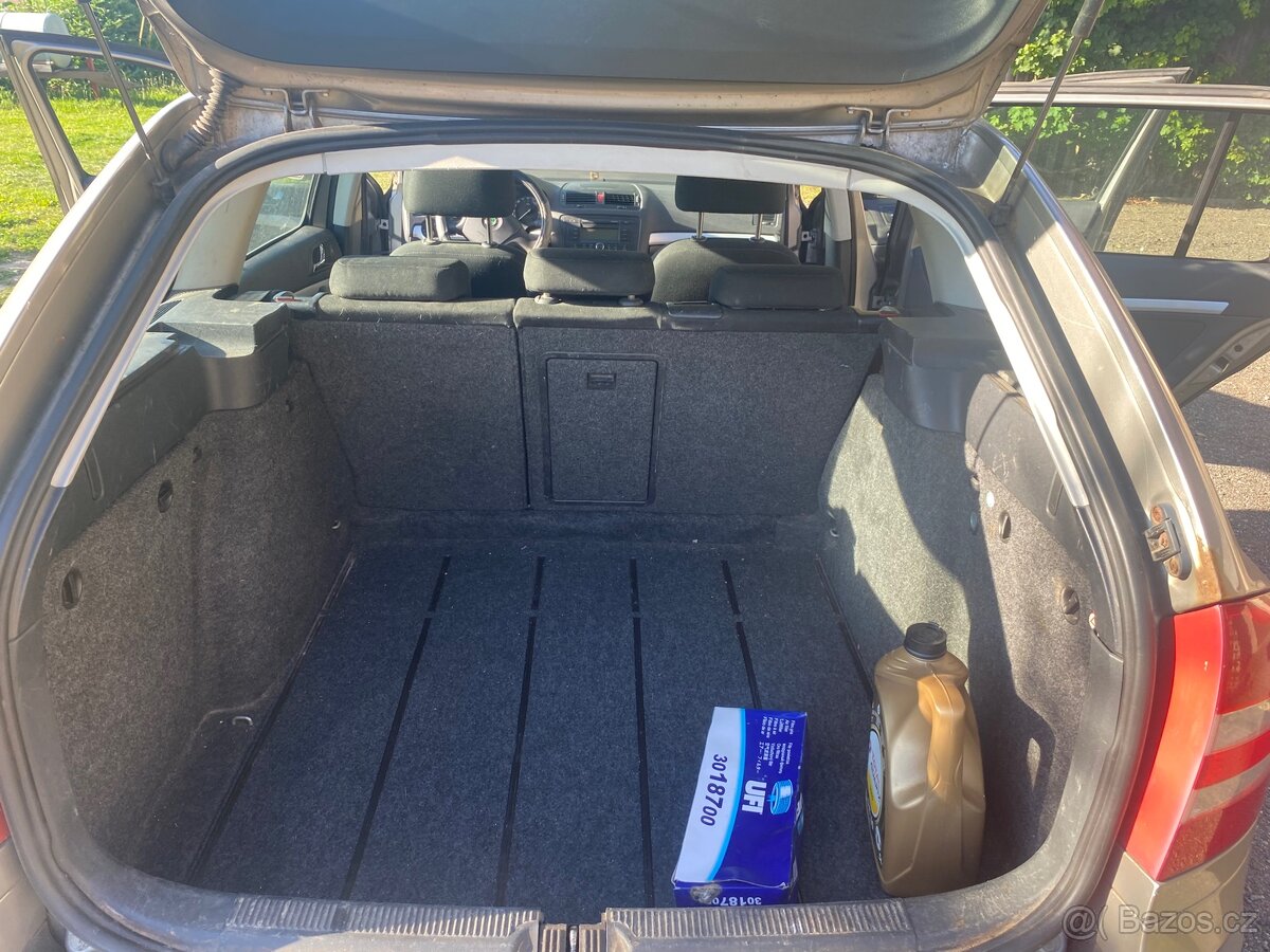 Škoda octavia 2 -díly - 10