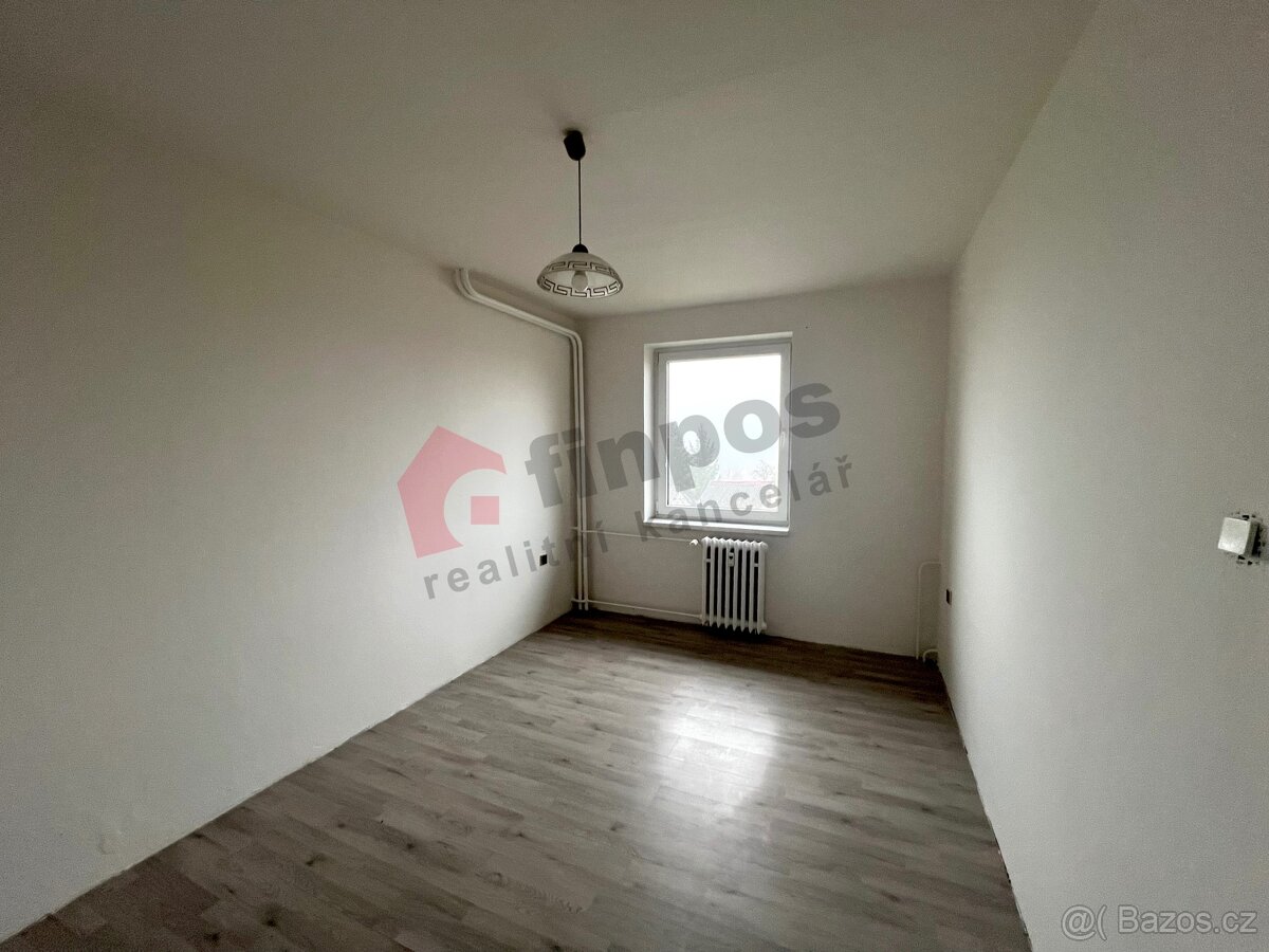 Pronájem bytu 3+1 70 m2 ve Veliši - 10