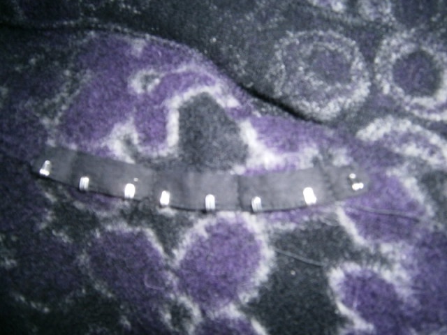 Propáslý kabát - 10