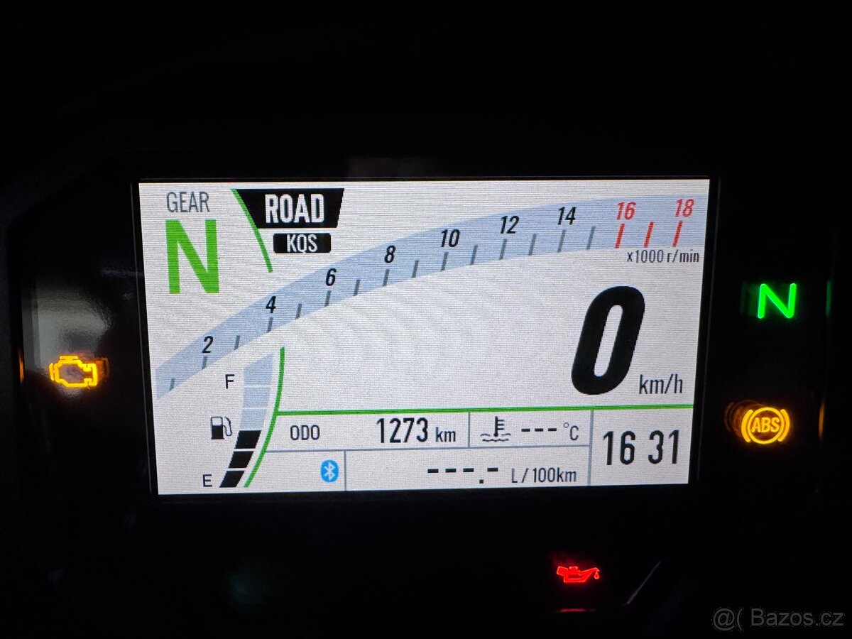 Kawasaki ZX-4RR - 10