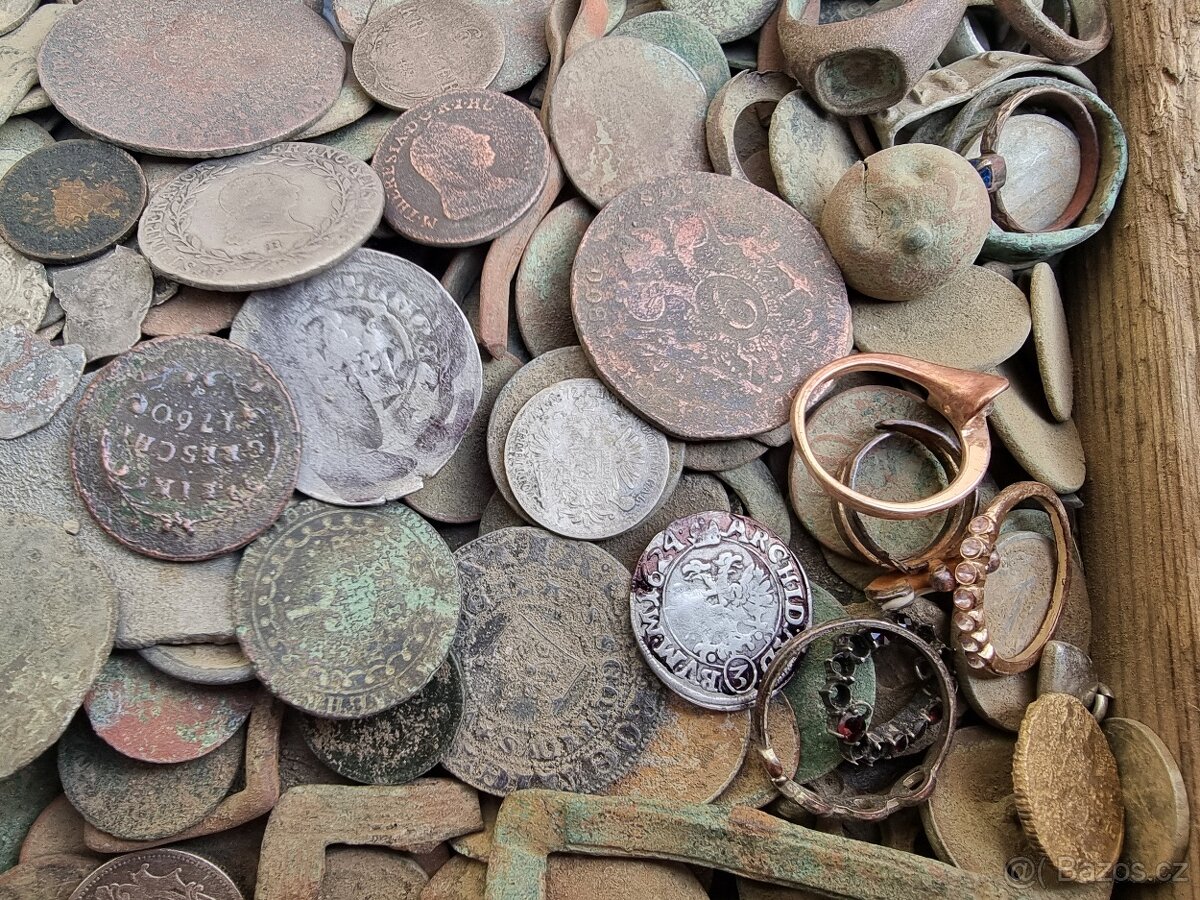 Staré mince a drobné artefakty - 10