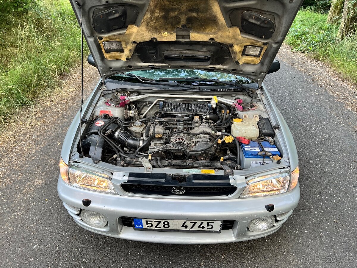 Subaru Impreza GT - 10