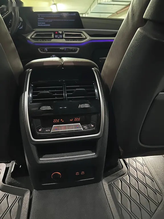 BMW X7, M50D ČR 1.MAJ,PERFEKTNÍ STAV - 10