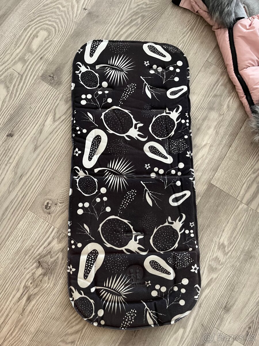 Kočárek Valco Snap Ultra sporťák a korbička - 10