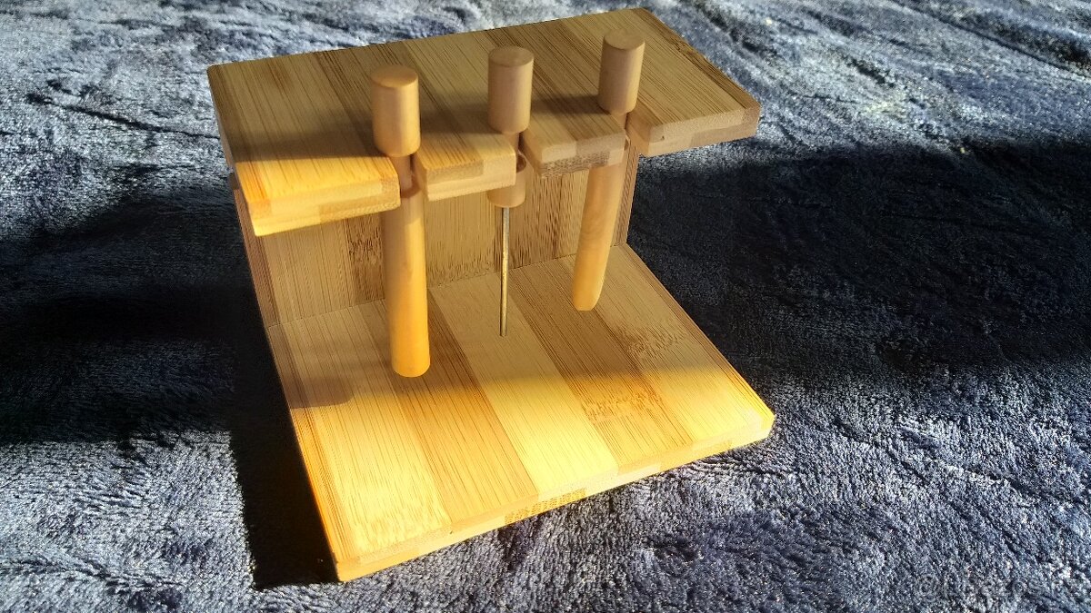 Predám STOJANY NA FAJKY/DÝMKY - 10