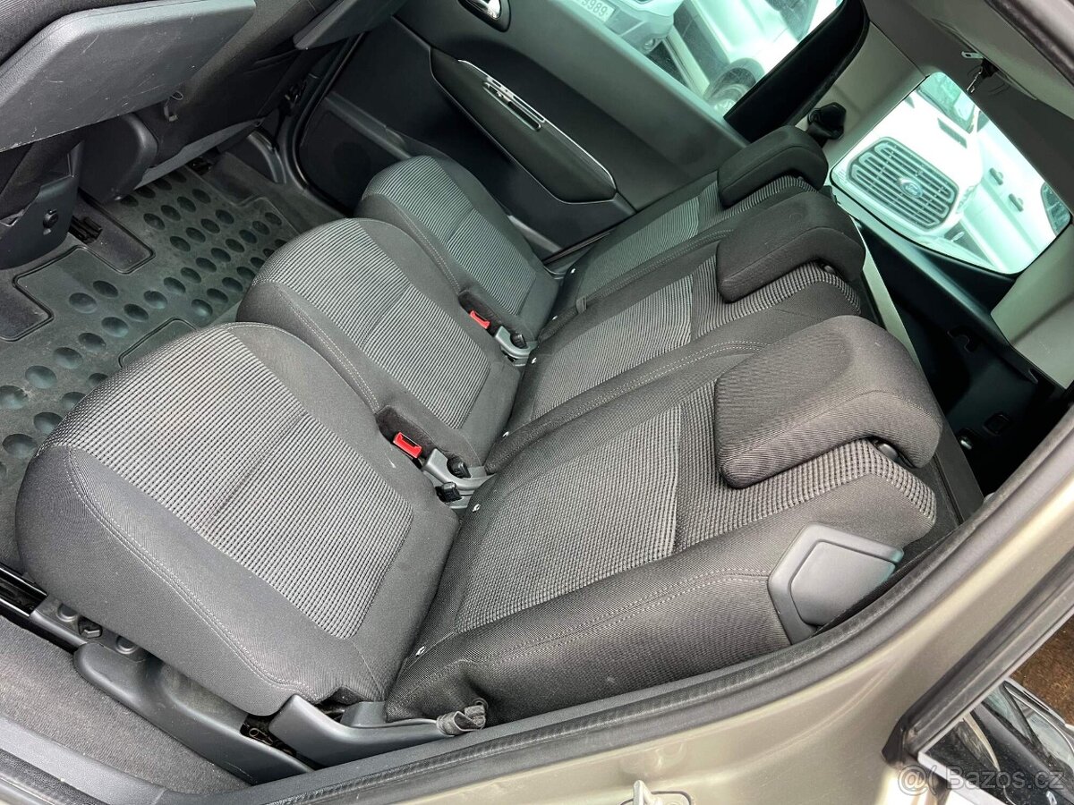 Peugeot 5008 2.0 HDI 110kW pano klima tažné 2010 ČR - 10