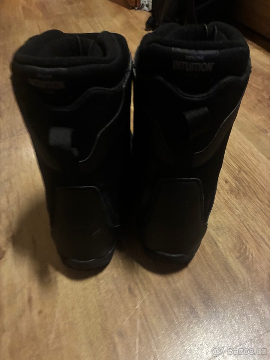 Prodám snowboard gravity 160cm + boty ride - 10