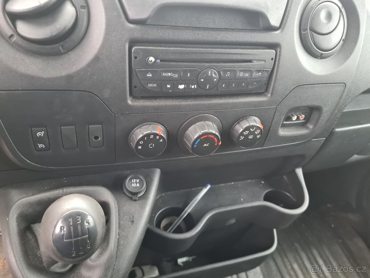 RENAULT MASTER 2,3 DCI 92 KW KLIMA SPACÍ NÁSTAVBA - 10