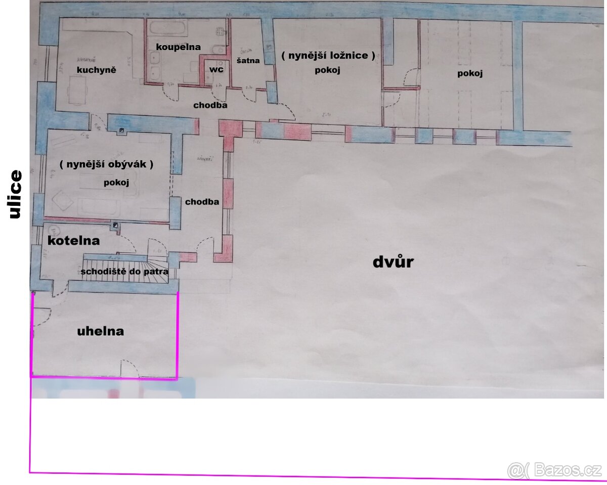 Rodinný dům / Bývalá hospodářská usedlost -1500 m2 - 10