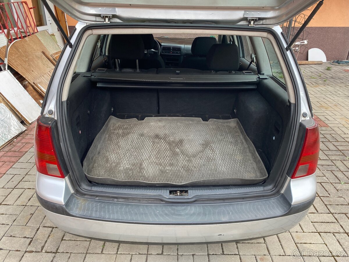 Volkswagen Golf Variant IV 1,9TDI 85kW 4Motion - 10