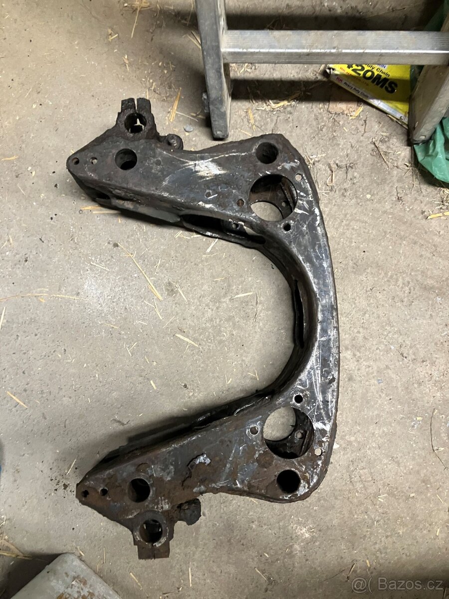 směs auto dílů pro veterány - 10