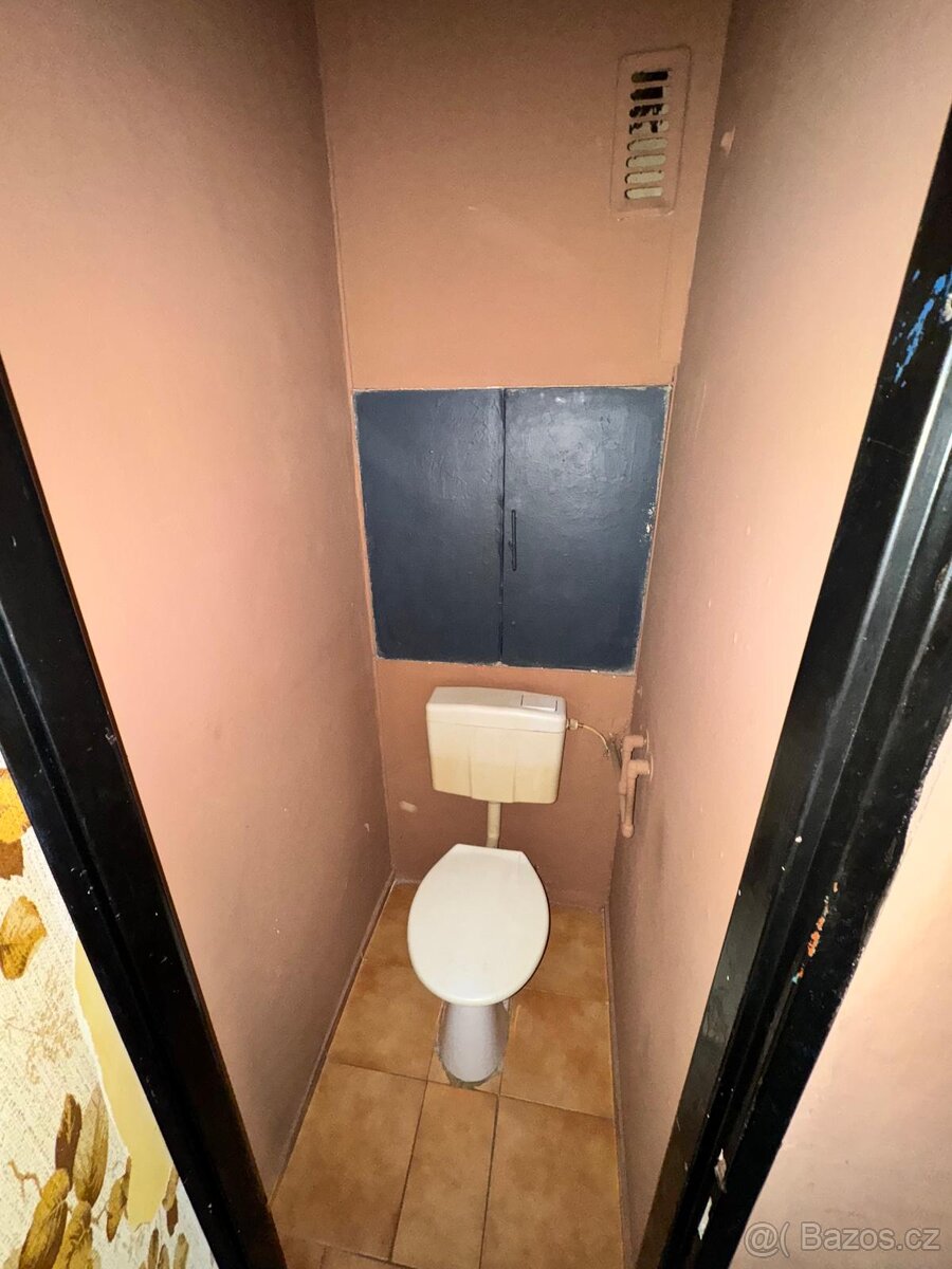 (734) Pronájem, byt 3+1, 77 m, 18, Vrbice - 10