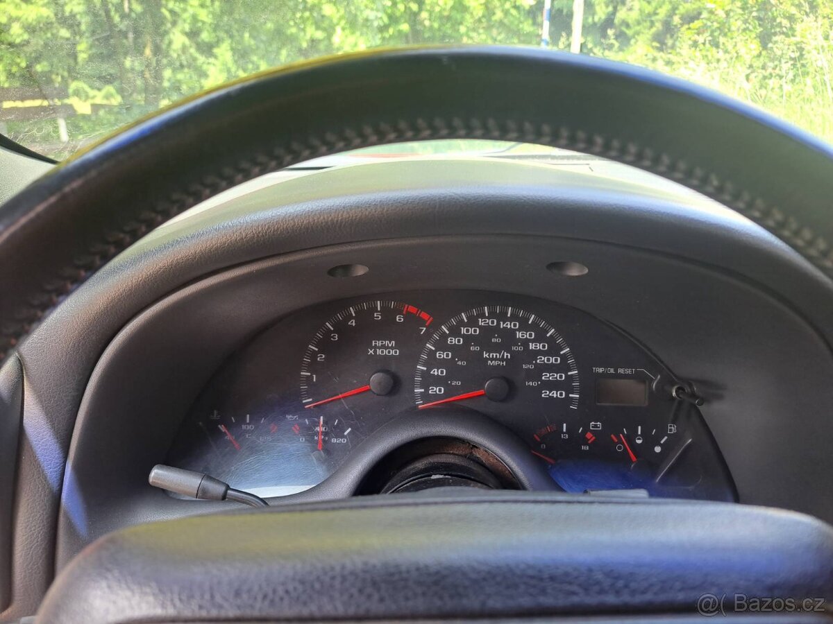 Prodám Chevrolet Camaro 3.8,V6 automat - 10