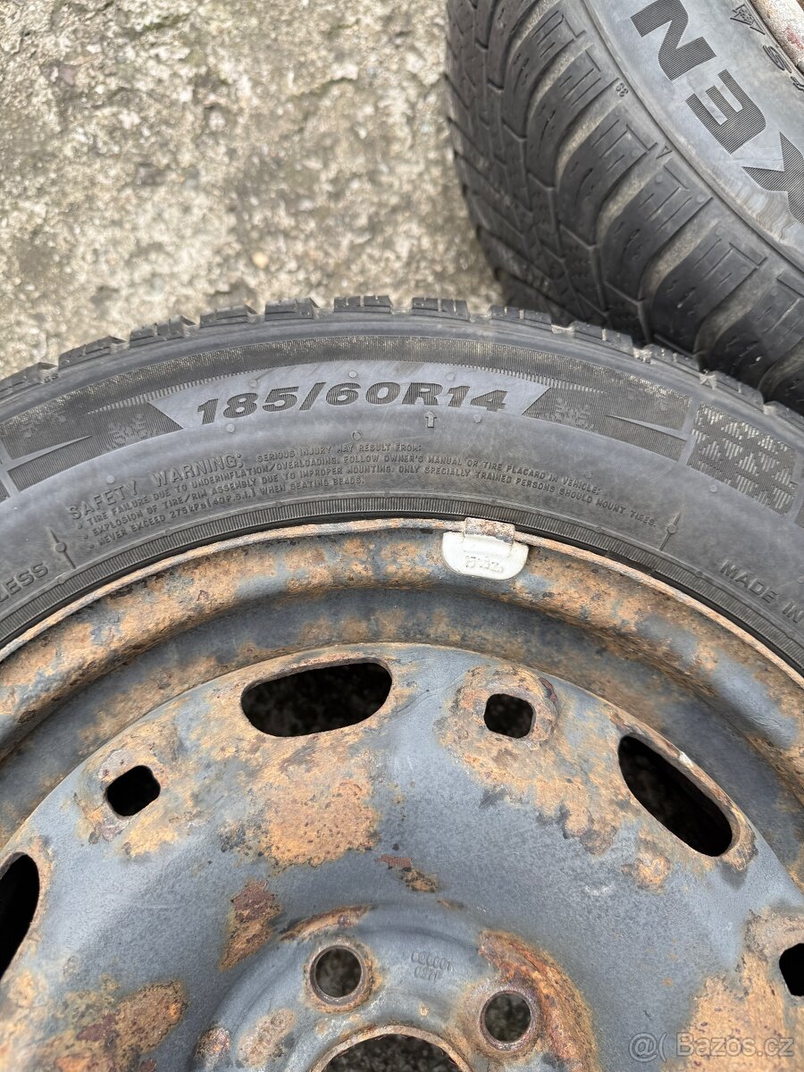 Zimní sada Škoda Fabia - 185/60/14 - 5x100 - vzorek 6mm - 10