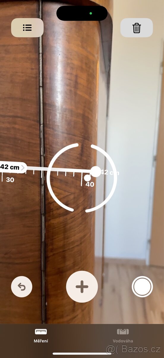 Krásná masivní komoda - 10