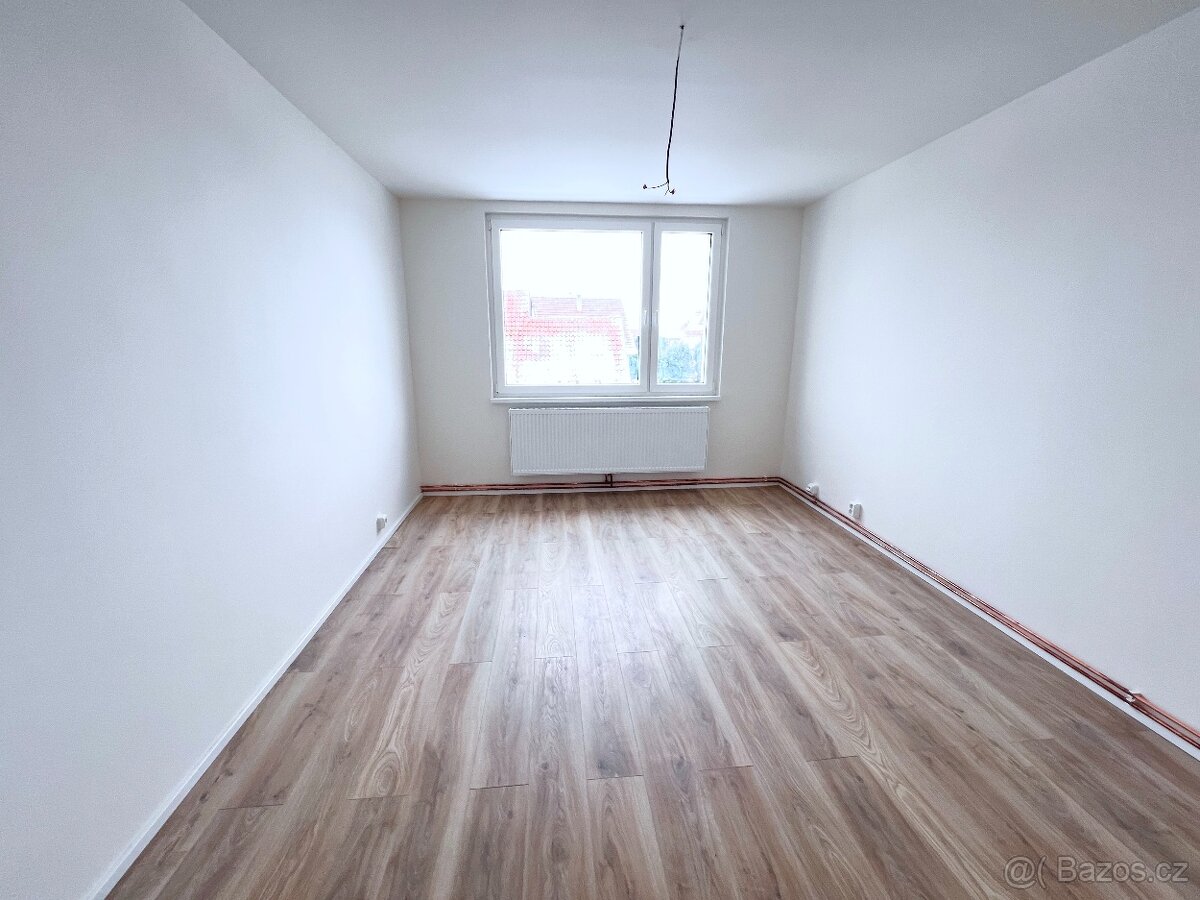 Prodej bytu 3+kk po kompletní rekonstrukci – Libotenice u Ro - 10