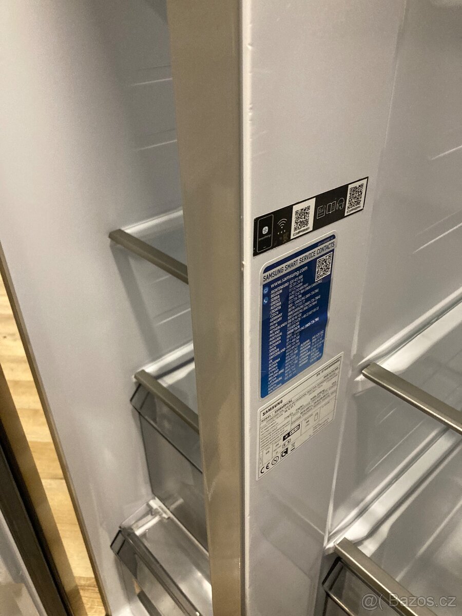 Americka lednice Samsung - 10