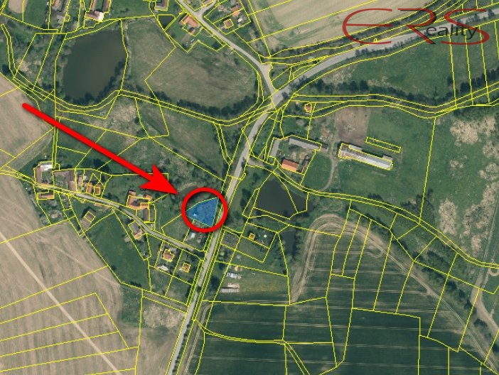 Komerční pozemek 945 m², Běleč, ev.č. 00610 - 10