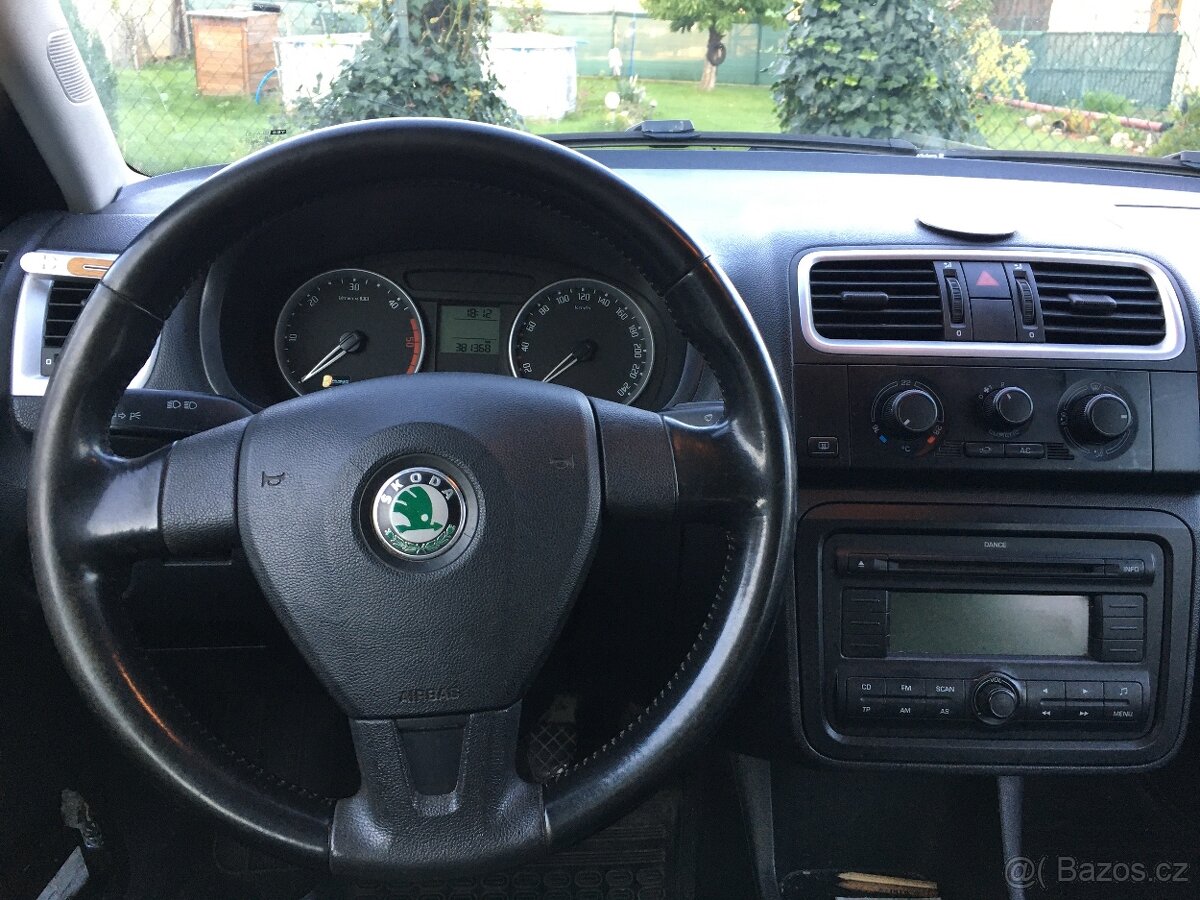 Škoda Fabia 2 - 10