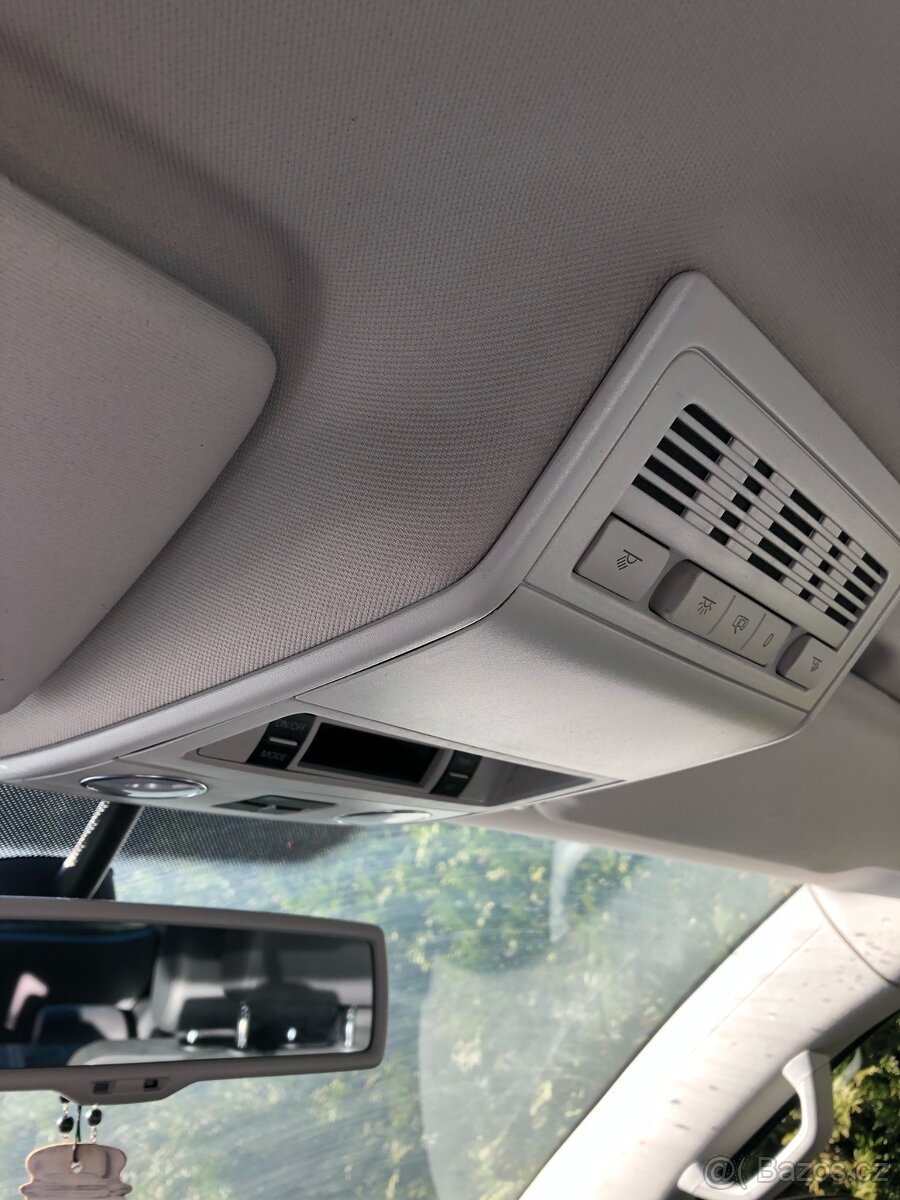 Vw Multivan 2.0TDI 132kW 4motion s uzávěrkou, DSG Highline - 10