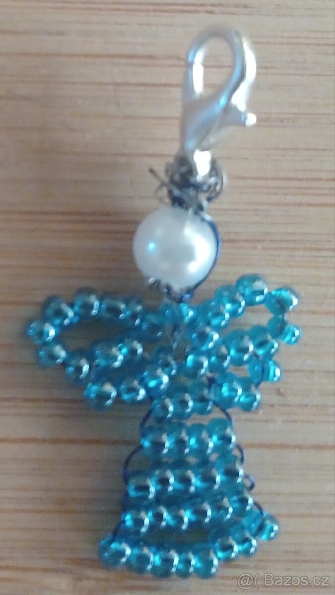 Náramky + přívěsky - 10