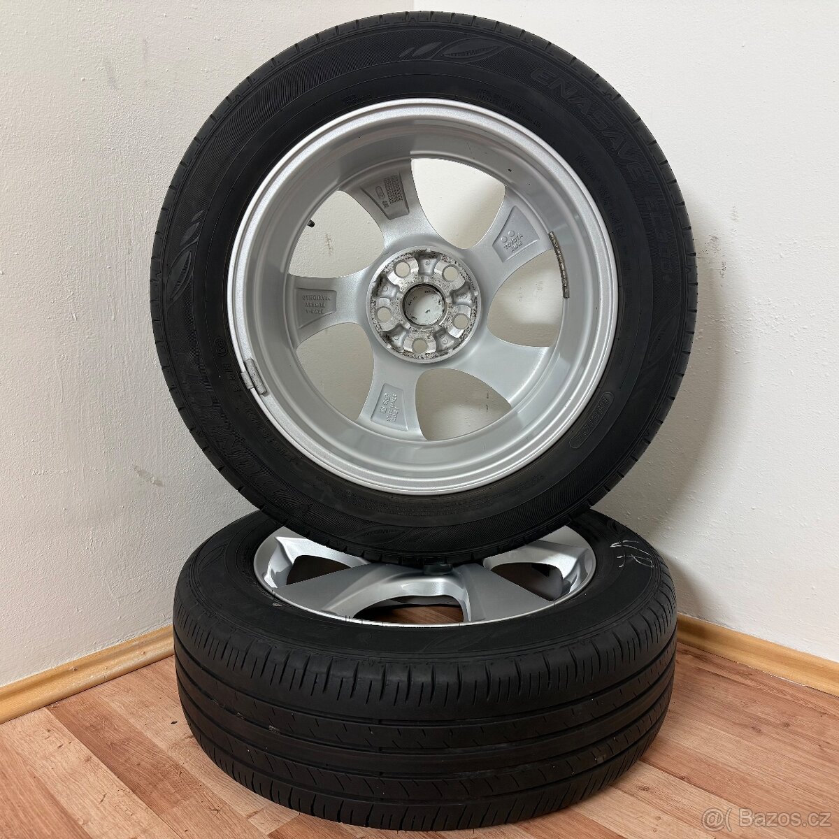 TOYOTA CH-R 5x114,3 R17 ET45+LETNÍ 215/60R17 5/4mm - 10