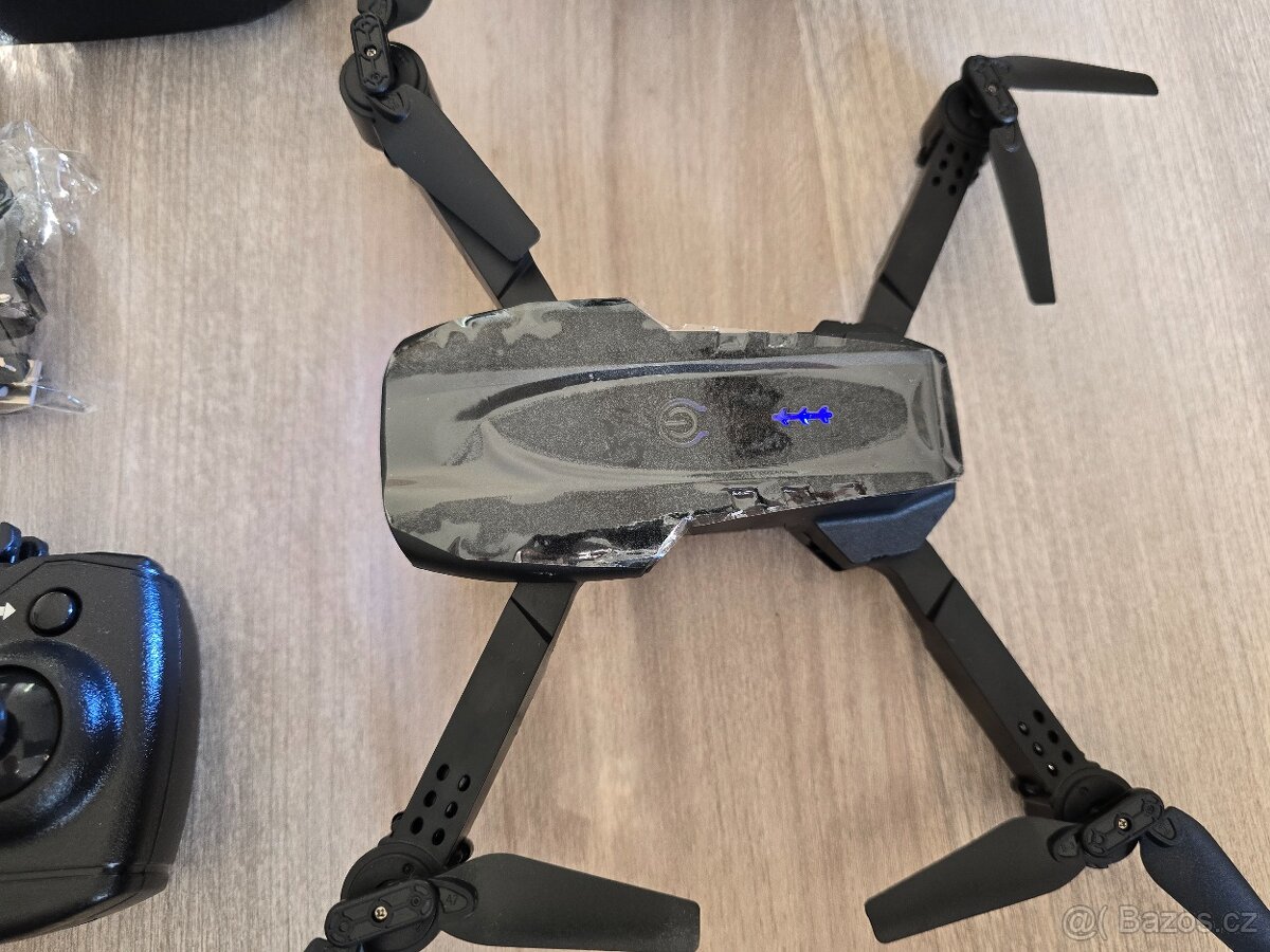 Dron Professinal dual kamera + box s příslušenstvím + VR - 10