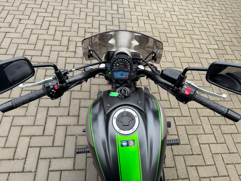Kawasaki Vulcan S - 10